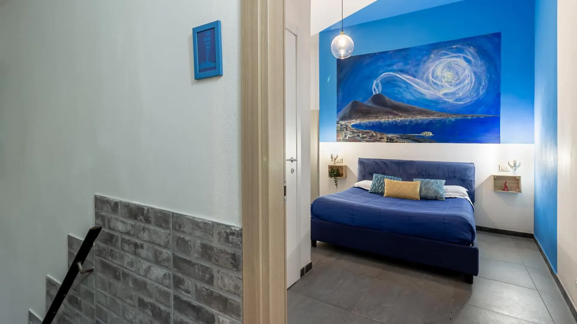 Hotel Domus 19 Napoli 0*,  Italia