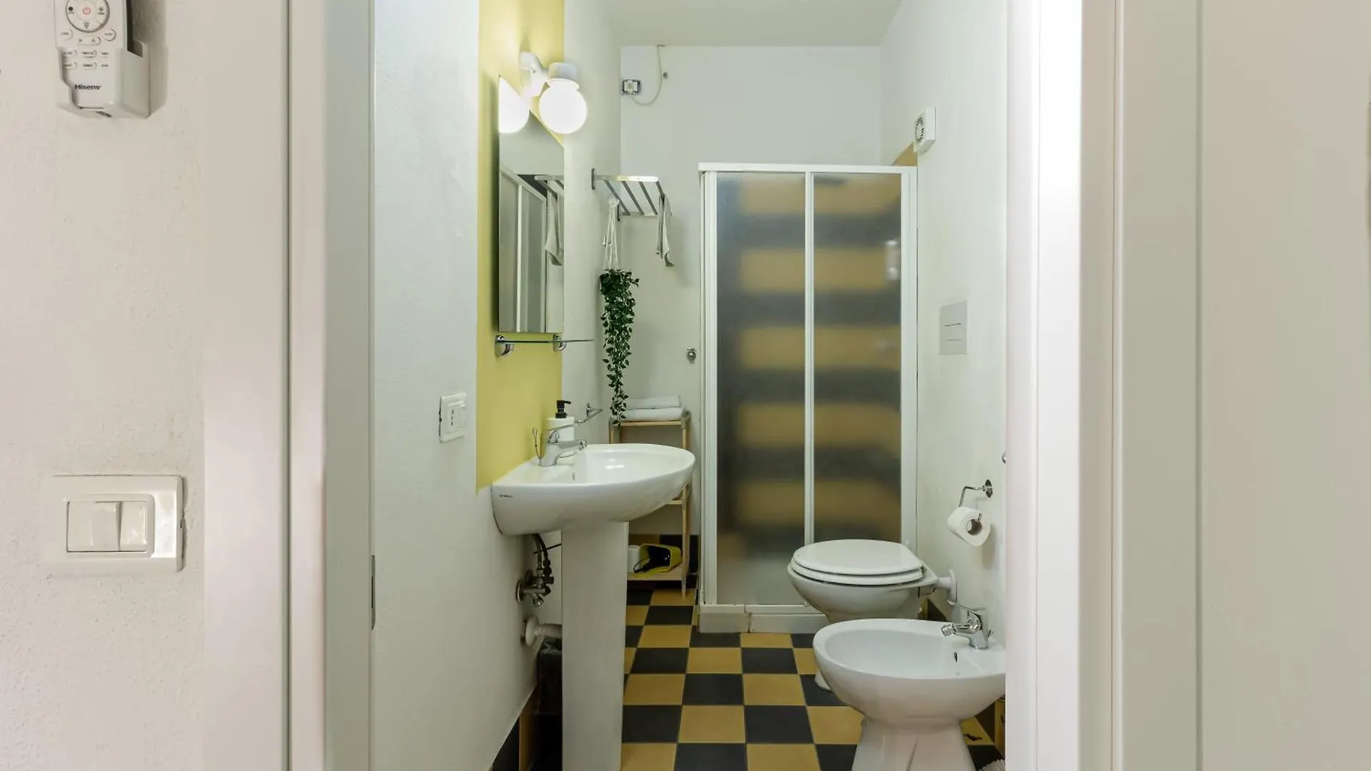 Hotel Domus 19 Napoli 0*,  Italia