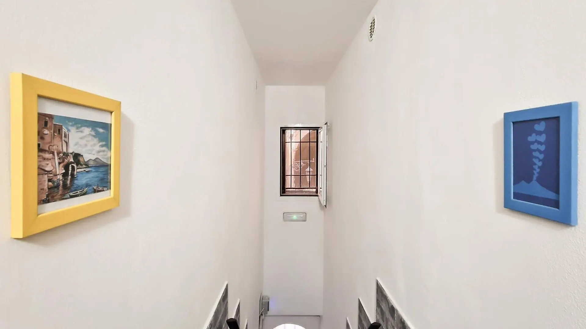 Affittacamere Hotel Domus 19 Napoli Italia